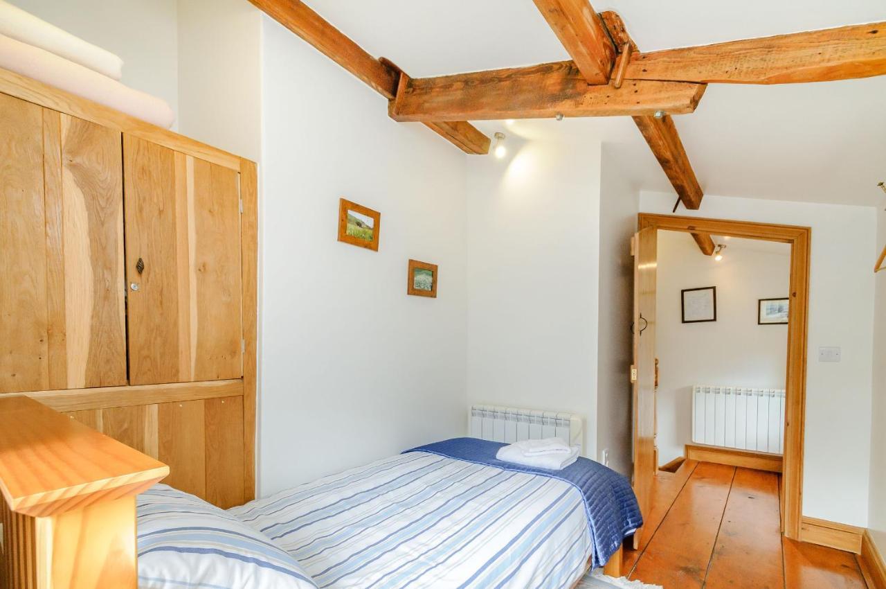Mill Cottage Hawes Extérieur photo